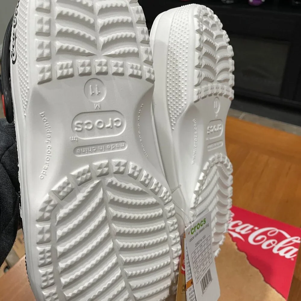 Crocs Coca Cola CLassic Clog White 209314-100 Size Men 11
